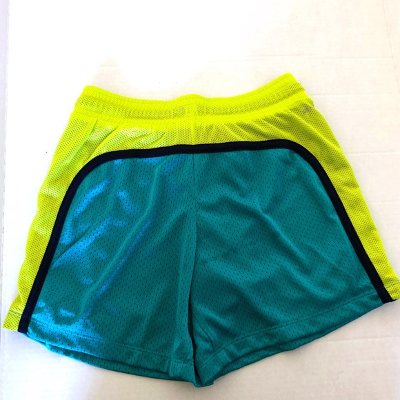 NWT Nike Dri-Fit shorts - Picture 5 of 6